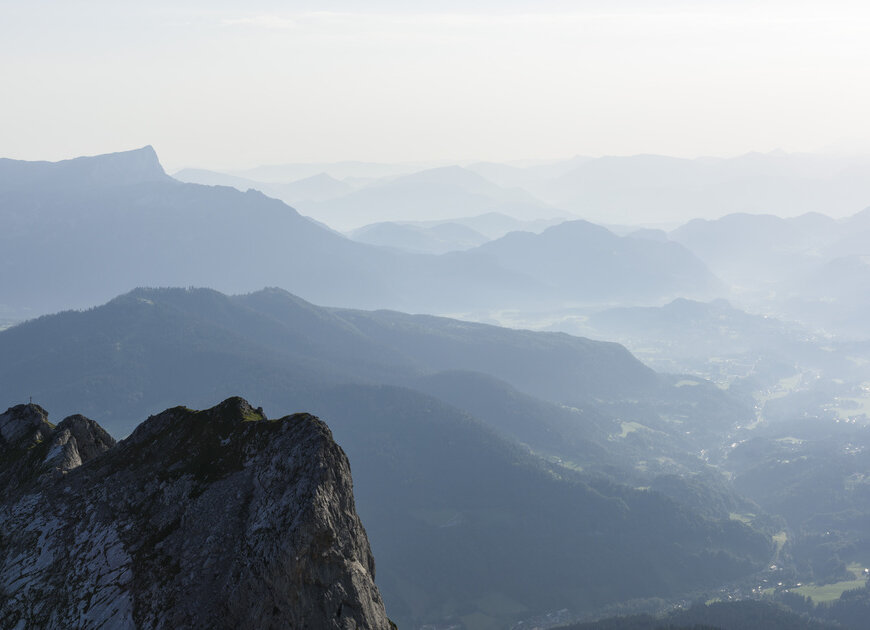 Bergmassiv im Nebel | © DAV/Wolfgang Ehn